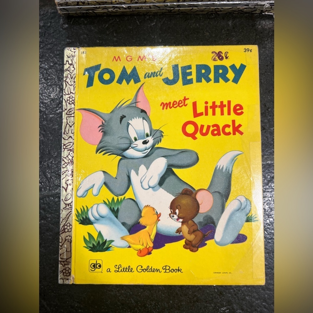 Vintage 2nd edition Tom & Jerry Meet Little Quack CRAFTS JUNK JOURNAL COLLECTION